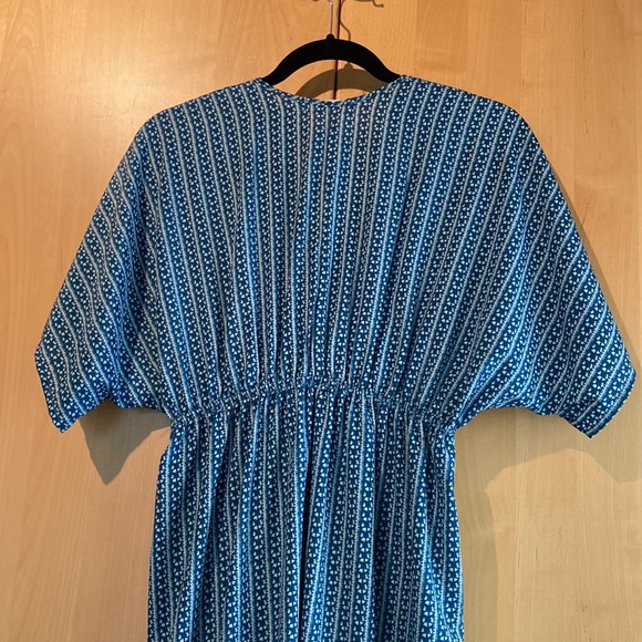 Dee & Ray Maxi Dress in Blue and White size S - Picture 9 of 12